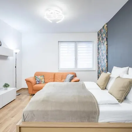 New Modern Flat With Balcony ブダペスト