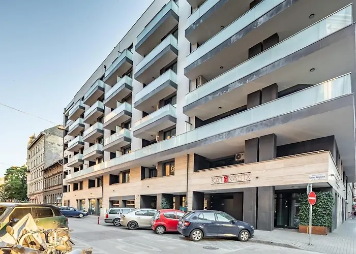 아파트 New Modern Flat With Balcony *